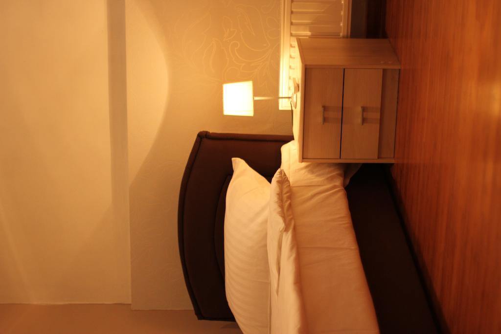 Rooms Xxl Zagrzeb Zewnętrze zdjęcie