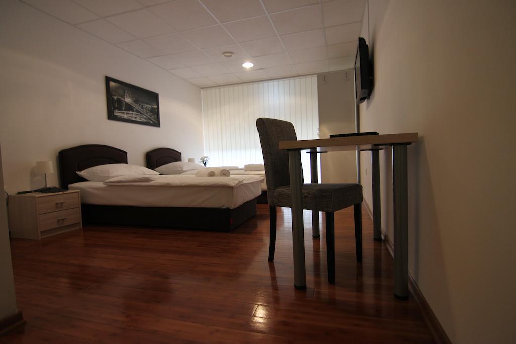 Rooms Xxl Zagrzeb Pokój zdjęcie