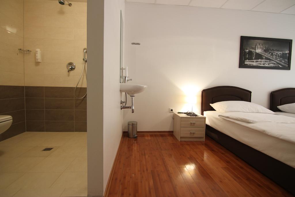 Rooms Xxl Zagrzeb Pokój zdjęcie